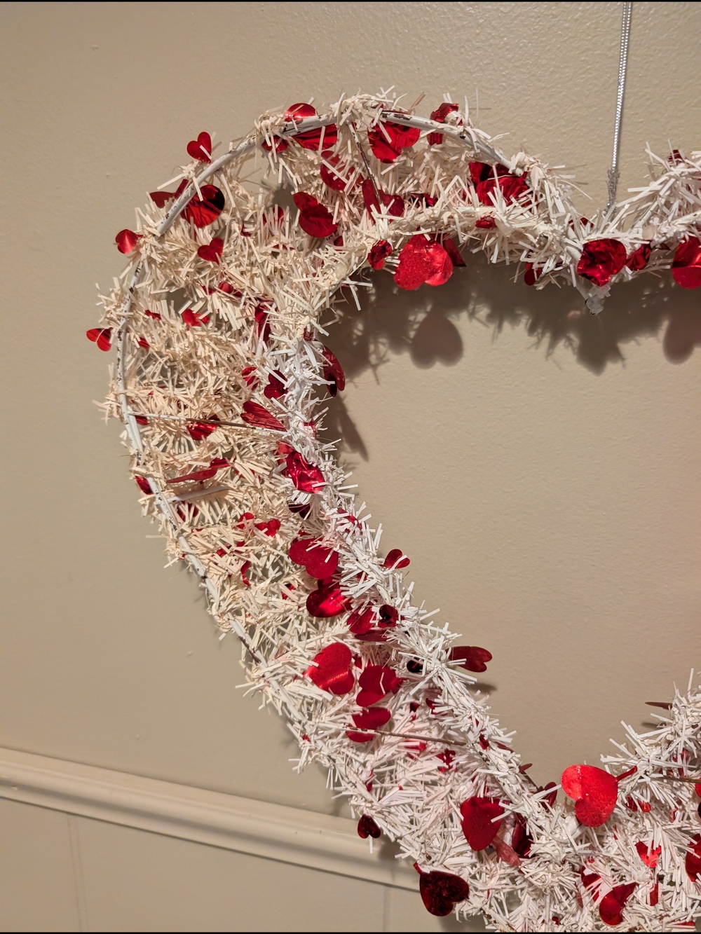 White and Red Heart Holiday Wreath - Home Holiday - Picture 8 of 10